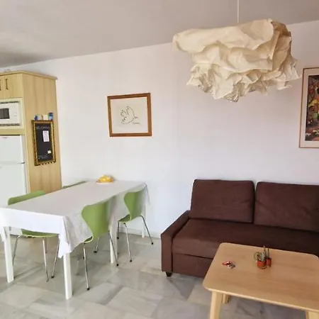 Apartamento 2 *